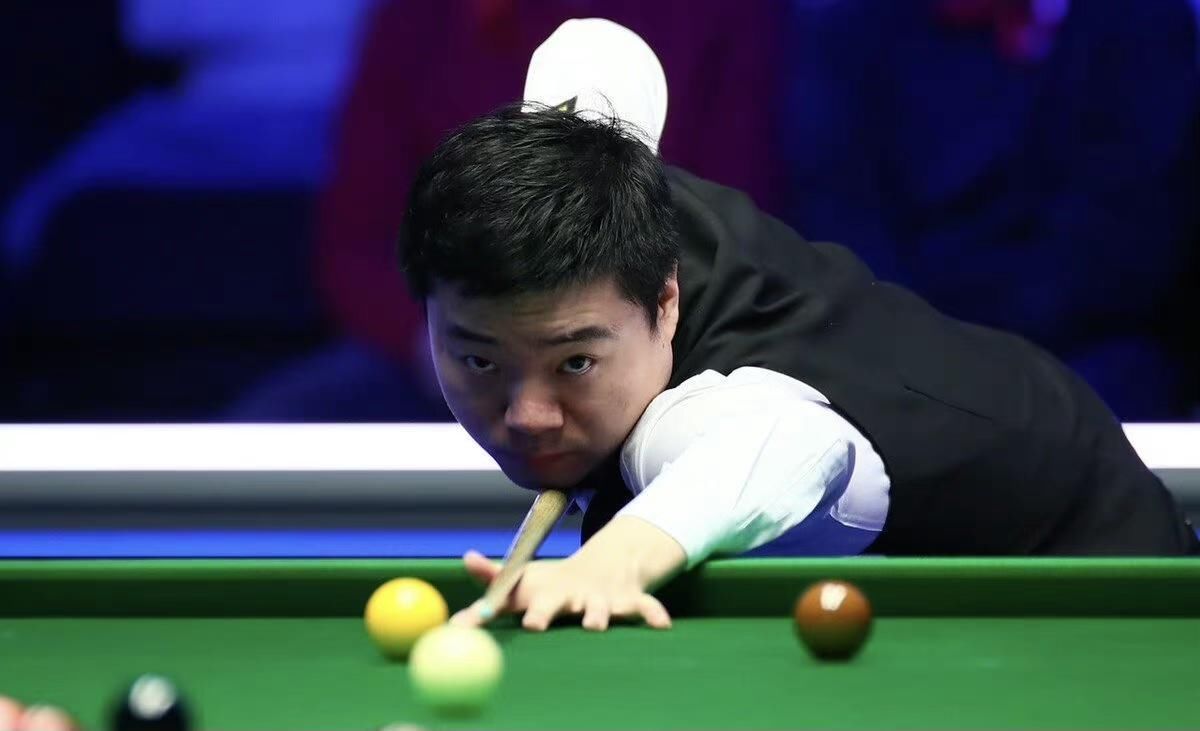 时刻挺身而 时刻挺身而