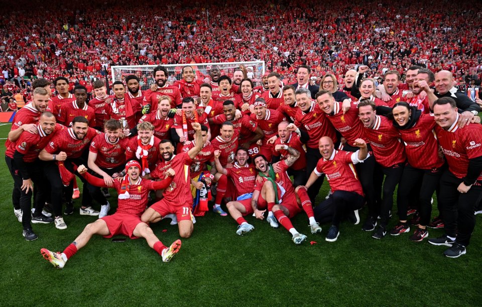 事与价值展 事与价值展